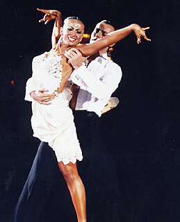 減肥好方法 拉丁舞減肥健身的效果