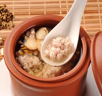 如何避免白發(fā) 簡(jiǎn)單食療方助男性脫離白發(fā)