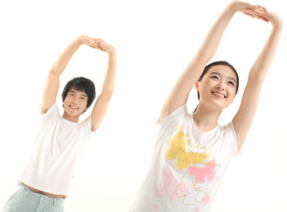 白領(lǐng)減壓健身操 健身操可放松你的神經(jīng)