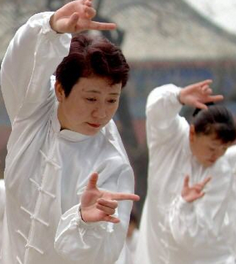 健身氣功 氣功是怎么做 內(nèi)臟按摩 的