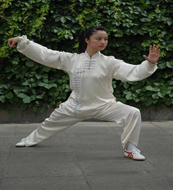 太極拳養(yǎng)生  少年兒童練習(xí)太極拳的好處多多