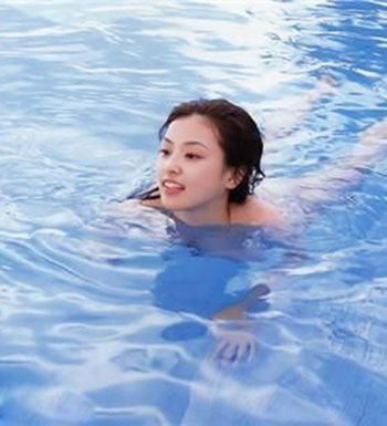 夏季游泳最解暑 游泳前應(yīng)該怎樣熱身