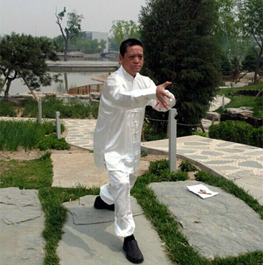 靜式功法站樁功 出現(xiàn)肩背沉重感的原因