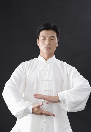 養(yǎng)生氣功 氣功是怎么做 內(nèi)臟按摩