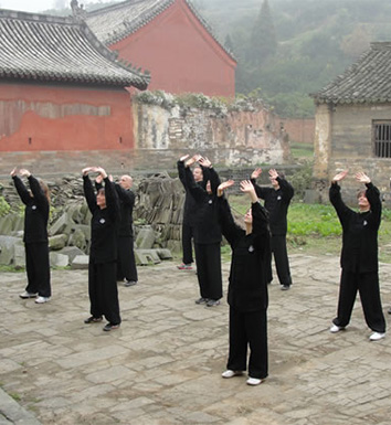 養(yǎng)生氣功功法 武當養(yǎng)生氣功的強身健體功