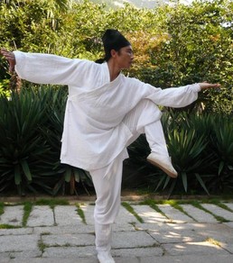 健身氣功八段錦 八段錦的口訣及動(dòng)作要領(lǐng)