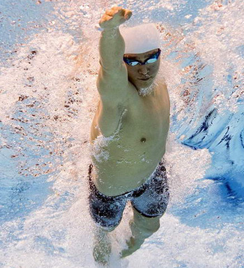 自由泳怎么游 自由泳動(dòng)作要領(lǐng)