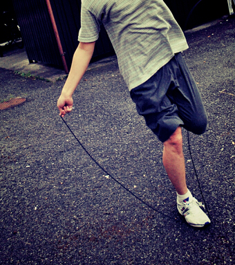 跳繩能瘦腿嗎 每天跳繩能長(zhǎng)高嗎