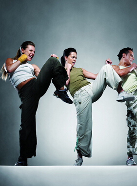 有氧搏擊操 練習(xí)有氧搏擊操的要求和好處