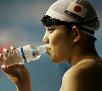 游泳技巧 游泳后怎樣快速恢復(fù)體力