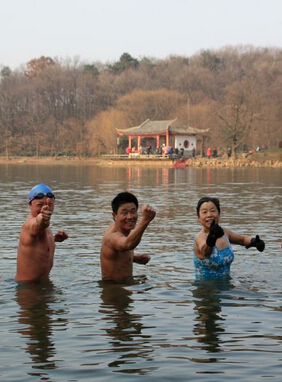 冬泳注意事項 冬季游泳有哪些注意事項