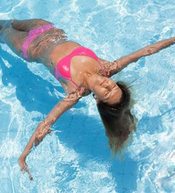 運動常識 夏季游泳后眼睛發(fā)紅是怎么回事