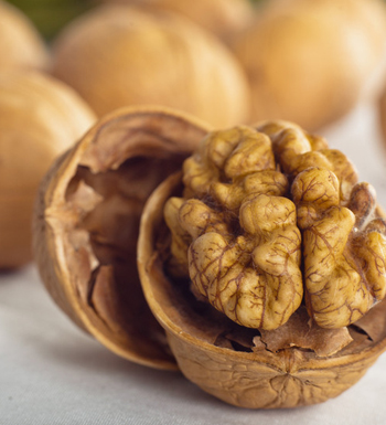 吃堅(jiān)果有什么好處 吃堅(jiān)果的好處有哪些