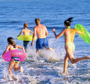 學(xué)游泳的技巧 游泳好處與壞處