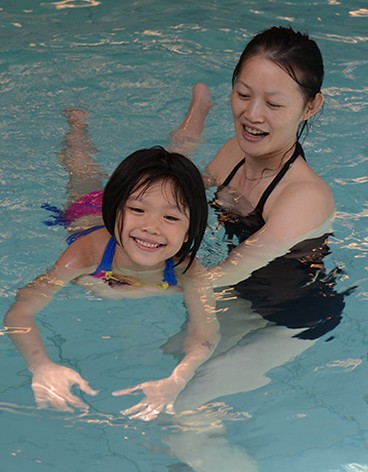 游泳技巧 怎樣預(yù)防游泳時(shí)腿抽筋