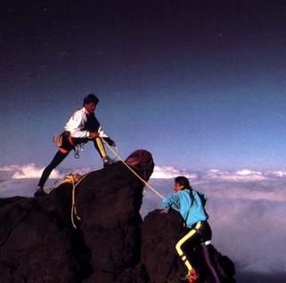 爬山的技巧 讓你安全爬山