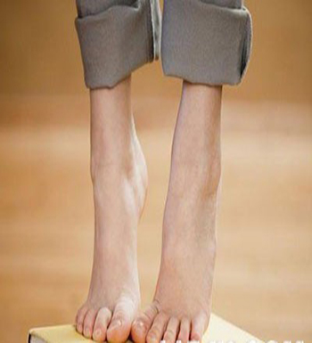 踮腳尖的好處  強身又健體