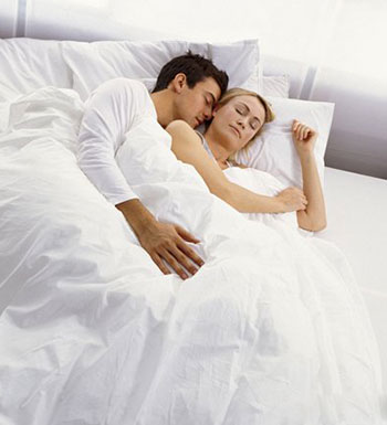 每天睡八個(gè)鐘死得快  到底睡幾個(gè)鐘才健康