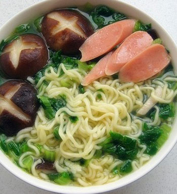 方便面+火腿腸+高血壓 這是真的嗎