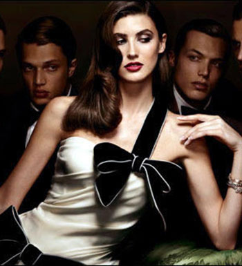 職場女性應(yīng)該如何面對男性的晚宴邀請