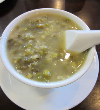 亞健康不用怕 多喝8款養(yǎng)生粥幫你甩掉亞健康