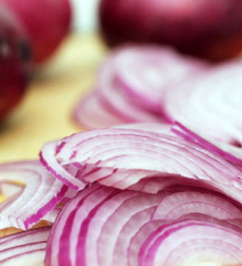 洋蔥的作用與功效 女性經(jīng)期吃洋蔥好嗎