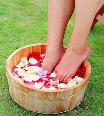泡腳有什么好處 泡腳注意這六點你知道嗎