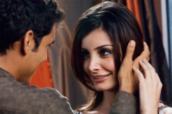 女人10個(gè)索吻暗號(hào)你懂嗎 男生千萬(wàn)別錯(cuò)過(guò)