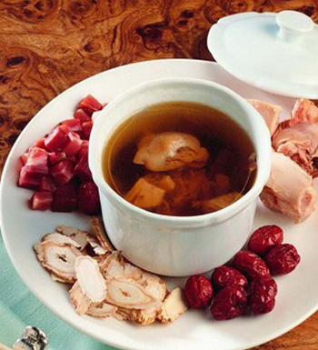 經(jīng)期補(bǔ)血湯 五種甜品養(yǎng)顏亮膚色