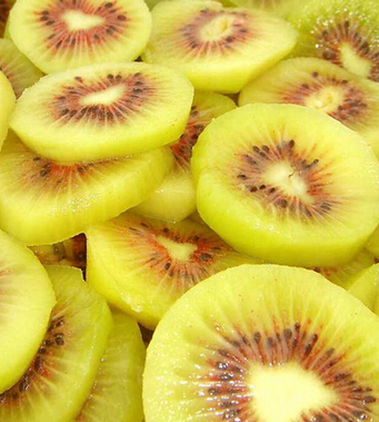 水果養(yǎng)生 營養(yǎng)獼猴桃?guī)湍阊a充維生素