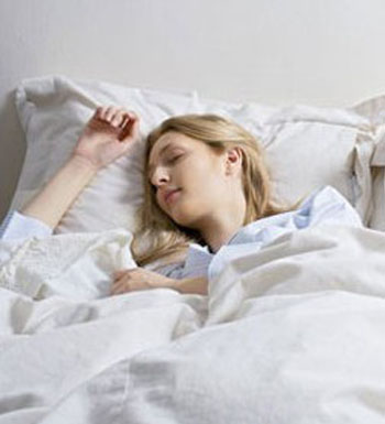 夏季養(yǎng)生小常識 夏季掉發(fā)嚴重怎么辦