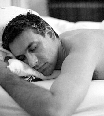 性愛(ài)寶典 愛(ài)愛(ài)后男人最好不要倒頭就睡