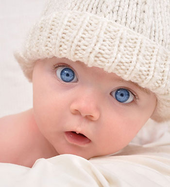 吃什么對(duì)寶寶視力好 嬰幼兒眼部保健注意事項(xiàng)