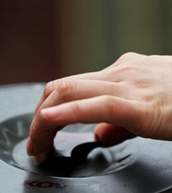 養(yǎng)生之道 教你觀五指測健康的巧妙方法