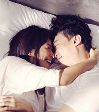 性愛(ài)技巧 性愛(ài)前的愛(ài)撫按摩技巧