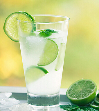 檸檬的功效與作用 檸檬八大神奇功效