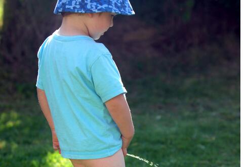 憋尿的危害     5大危害不容忽視