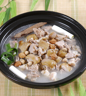 男人腎虛吃什么好 8食物男人補(bǔ)腎勝偉哥