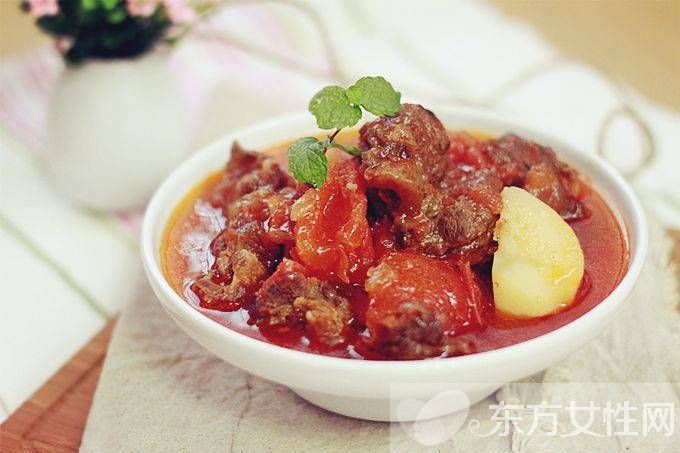 番茄燉牛肉怎么做 盤點番茄燉牛肉的食療功效