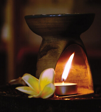 痛經(jīng)怎么辦快速止痛 艾灸治療痛經(jīng)