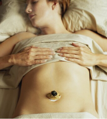 痛經(jīng)怎么辦快速止痛 艾灸治療痛經(jīng)