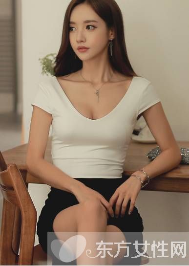 白t恤發(fā)黃怎么辦 學(xué)會(huì)這幾種辦法變白不再是難題