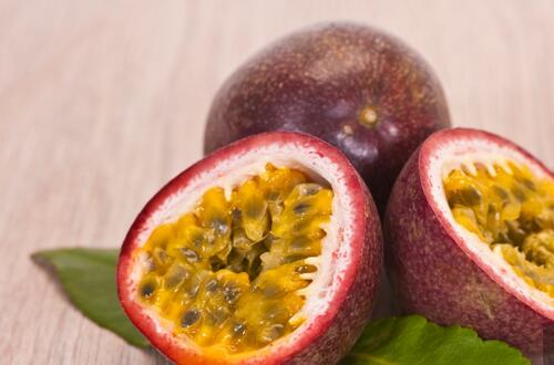 孕婦可以吃百香果嗎    孕婦吃百香果的五大好處