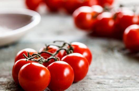 番茄的好處有哪些 生吃好還是煮熟后吃好