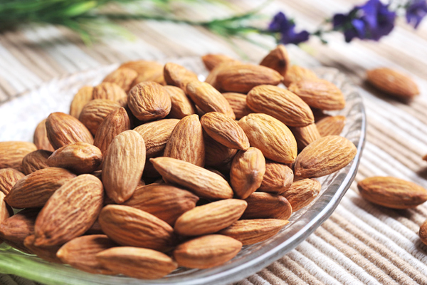 孕婦可以吃杏仁嗎 孕婦吃杏仁有三大危害