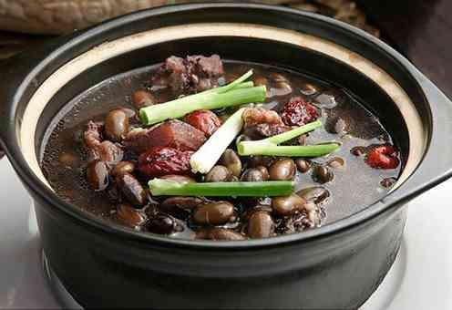 冬季養(yǎng)生食譜大全及冬季養(yǎng)生小常識介紹