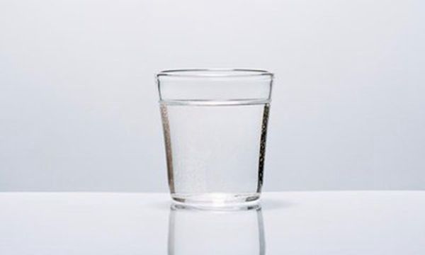 喝水的好處和喝水的最佳時(shí)間及注意事項(xiàng)