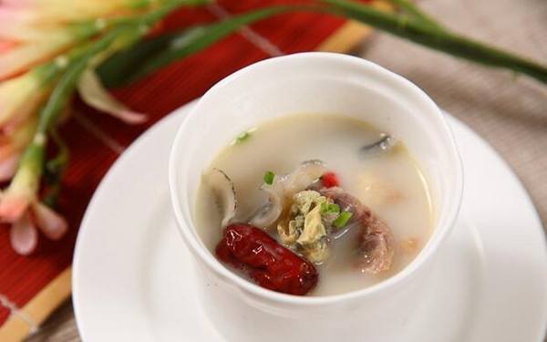 人人都需要補(bǔ)氣血，補(bǔ)氣血的湯有哪些