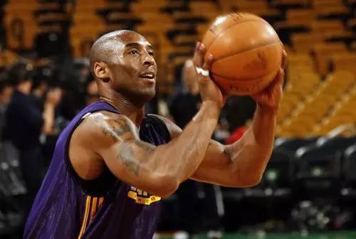 打籃球的好處大盤點(diǎn) 10大好處讓人們喜歡這個(gè)運(yùn)動(dòng)