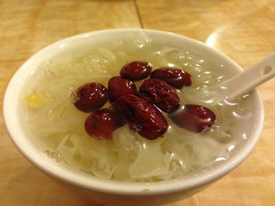 女性朋友滋陰養(yǎng)顏湯 這些美味又高效